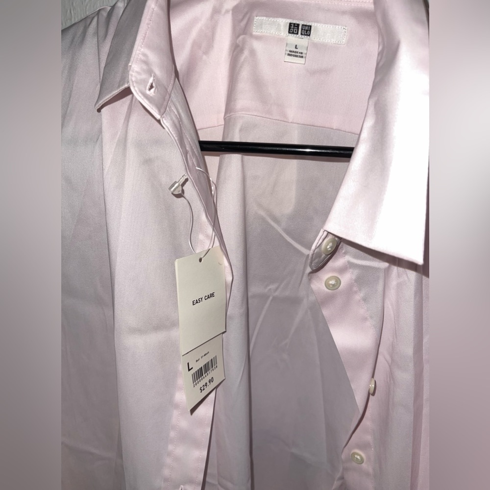 Women’s UNIQLO Supima Cotton stretch long sleeve shirt